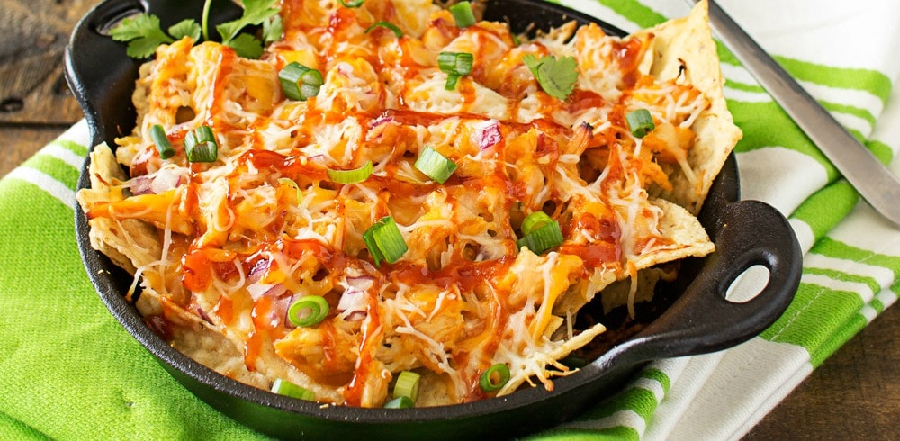 Oven Baked Bbq Chicken Pizza Nachos The Chunky Chef