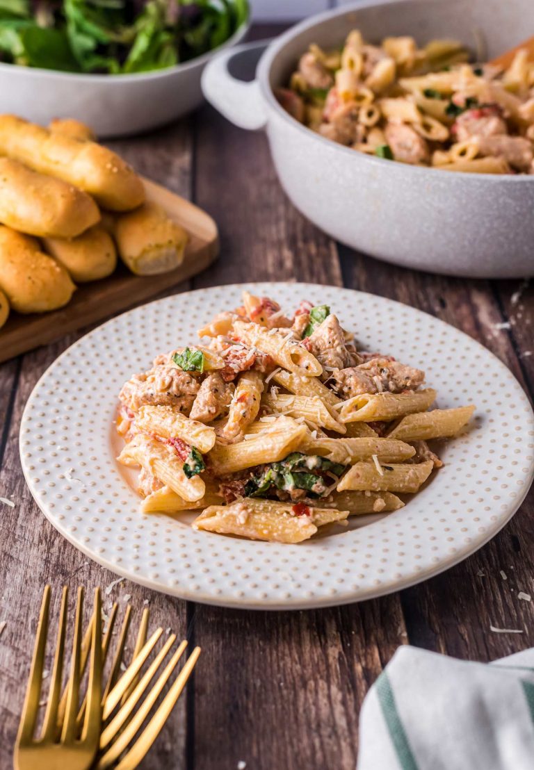 Creamy Sun Dried Tomato Chicken Pasta The Chunky Chef