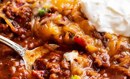 Rich hearty chili, made with beef or turkey!  Since it's made in the Instant Pot, it tastes like it simmered for hours - yet it's ready in 40 minutes! #instantpot #pressurecooker #chili #chilirecipe #beef #turkey #comfortfood #dinner #easyrecipe #beans