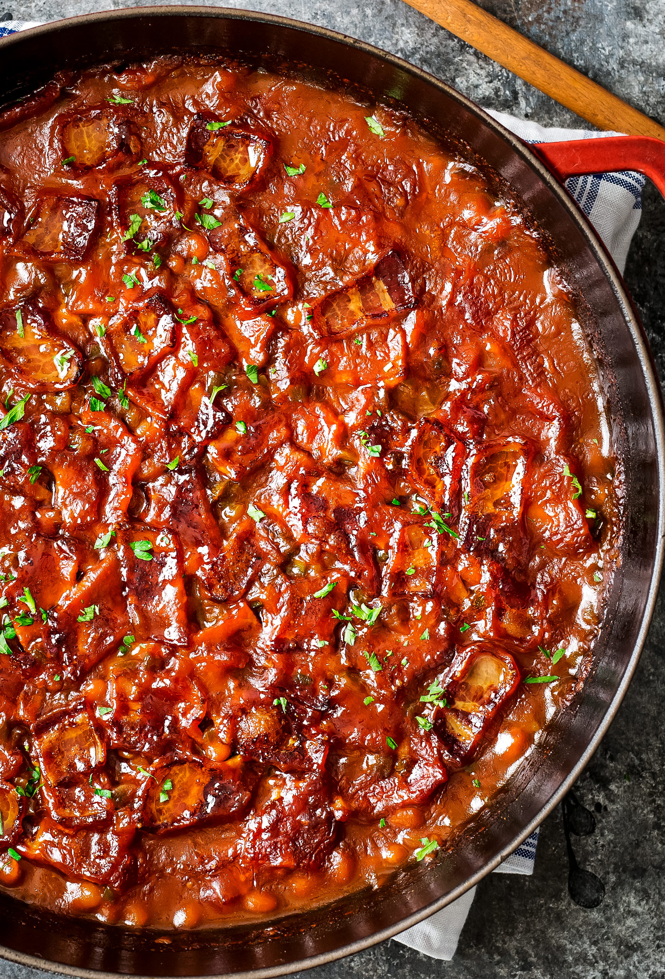 Easy Baked Beans (perfect potluck recipe!) The Chunky Chef