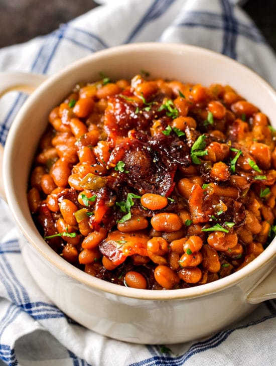 Easy Baked Beans (perfect potluck recipe!) - The Chunky Chef