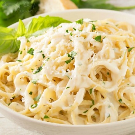 Roasted Garlic Cream Sauce The Chunky Chef