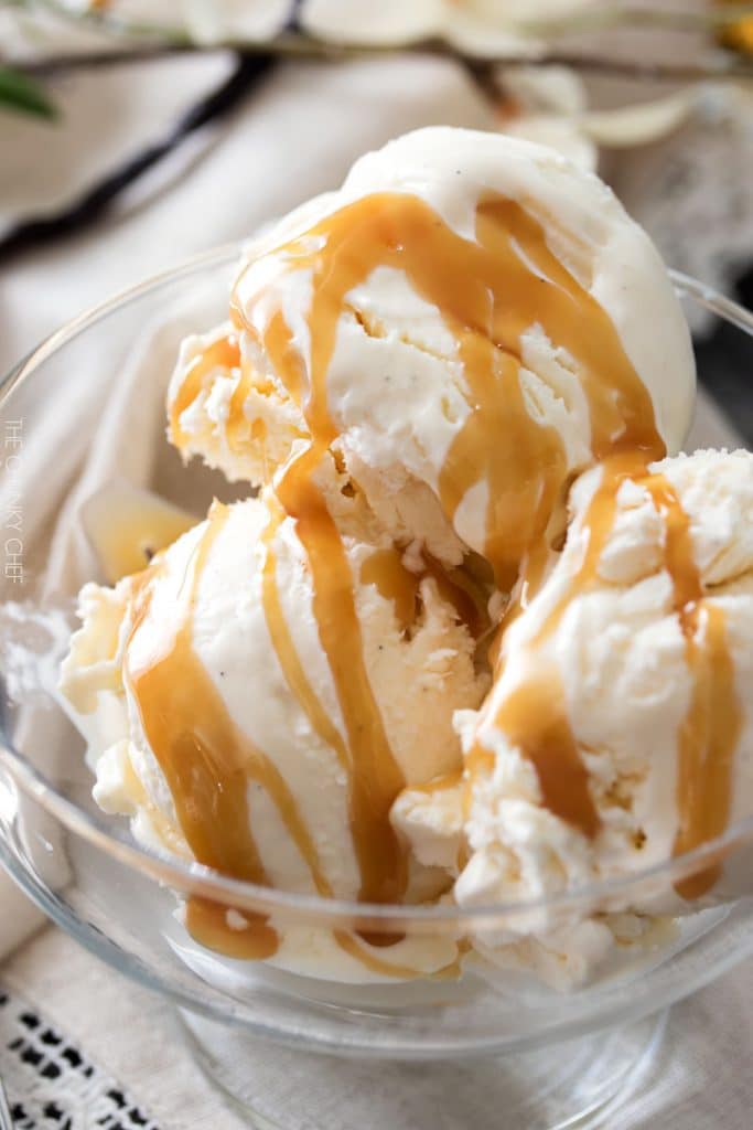 Bourbon Vanilla No Churn Ice Cream - The Chunky Chef