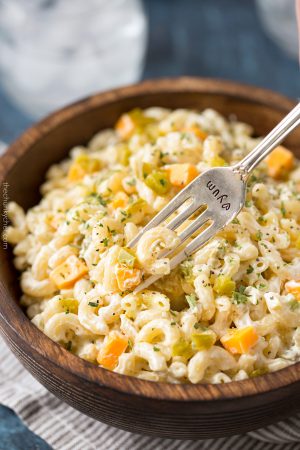 Jalapeno Popper Macaroni Salad - The Chunky Chef