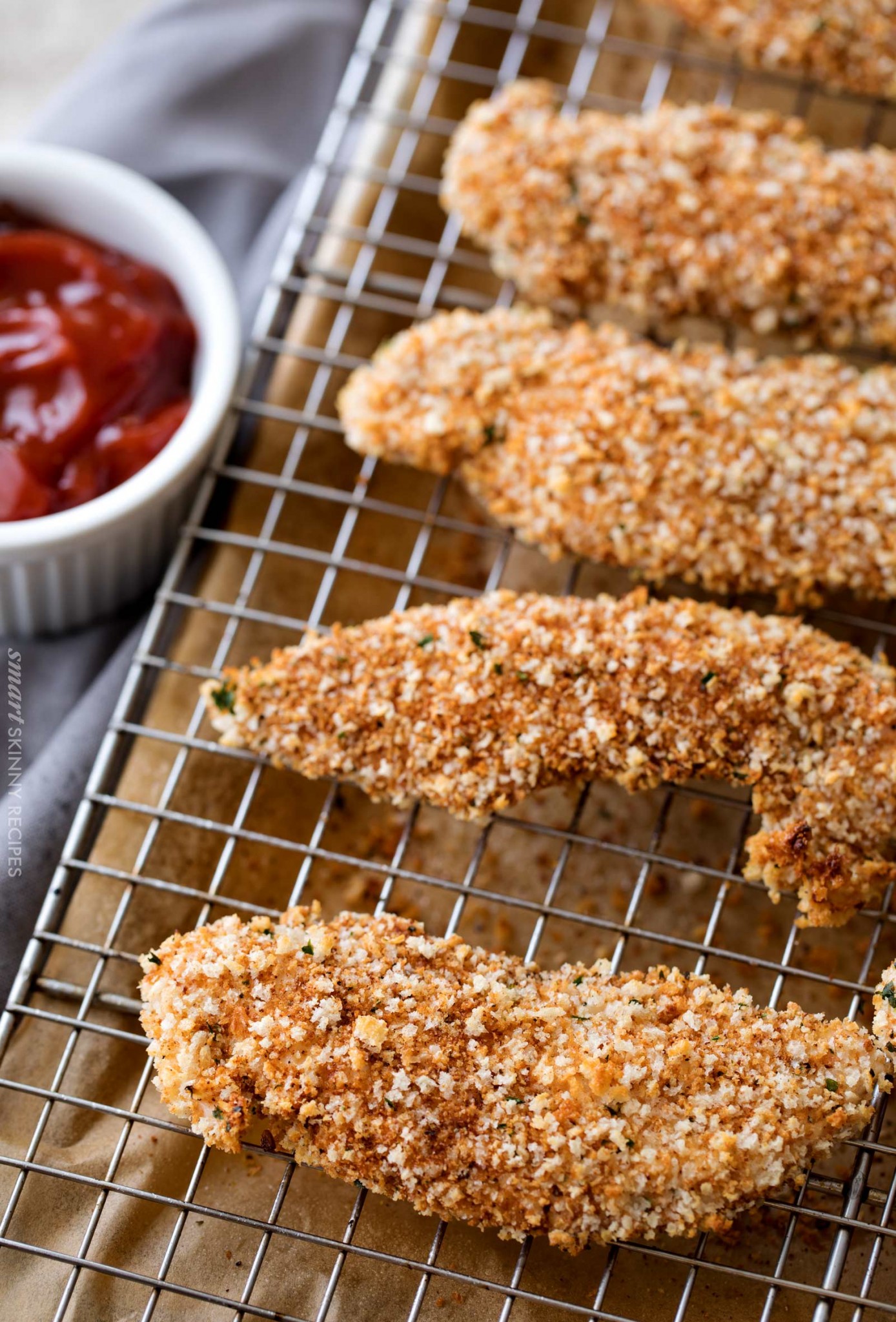 crunchy-baked-chicken-tenders-the-chunky-chef