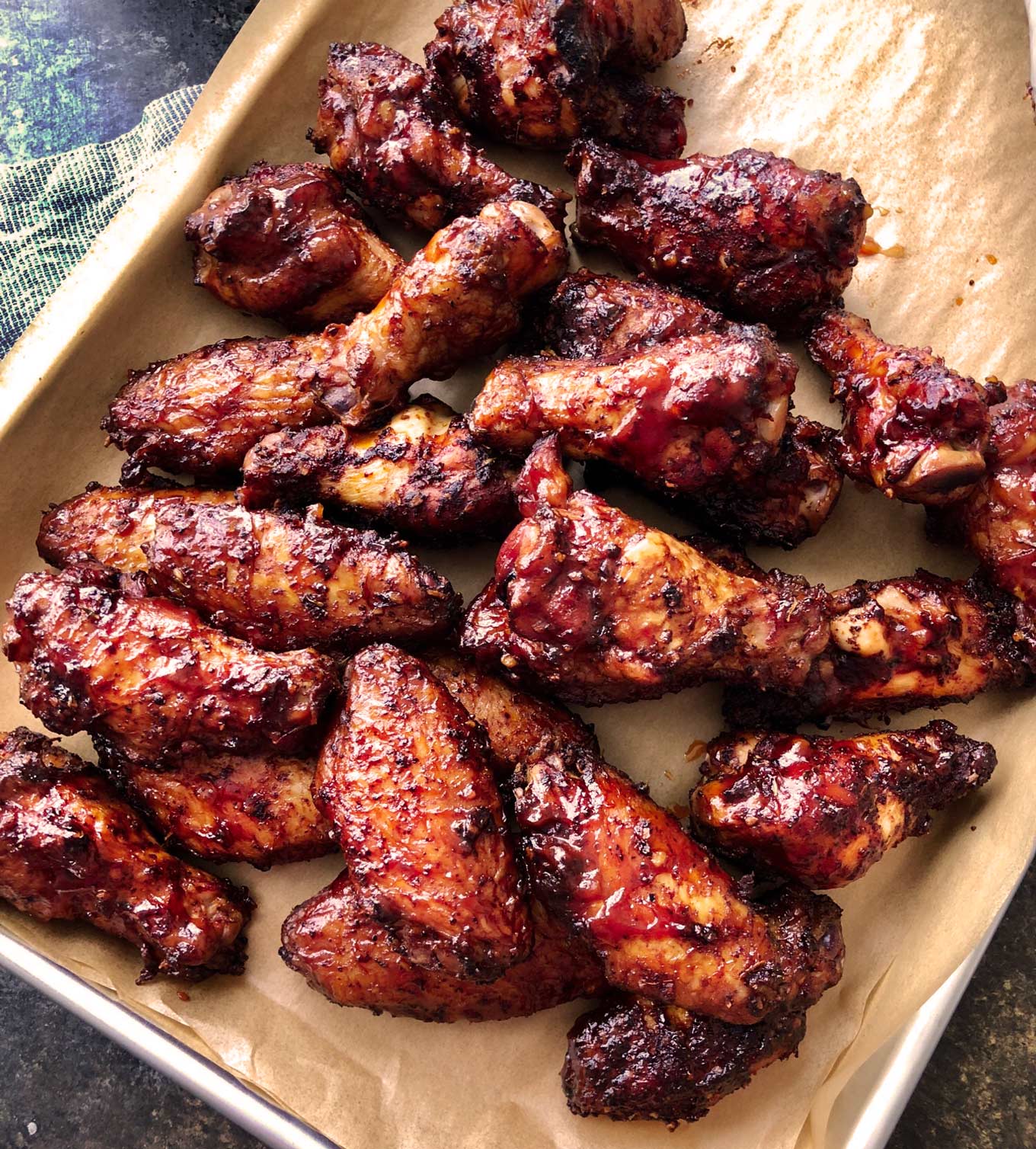 BOURBON BBQ SMOKED CHICKEN WINGS - Yummy Recipe Cooking