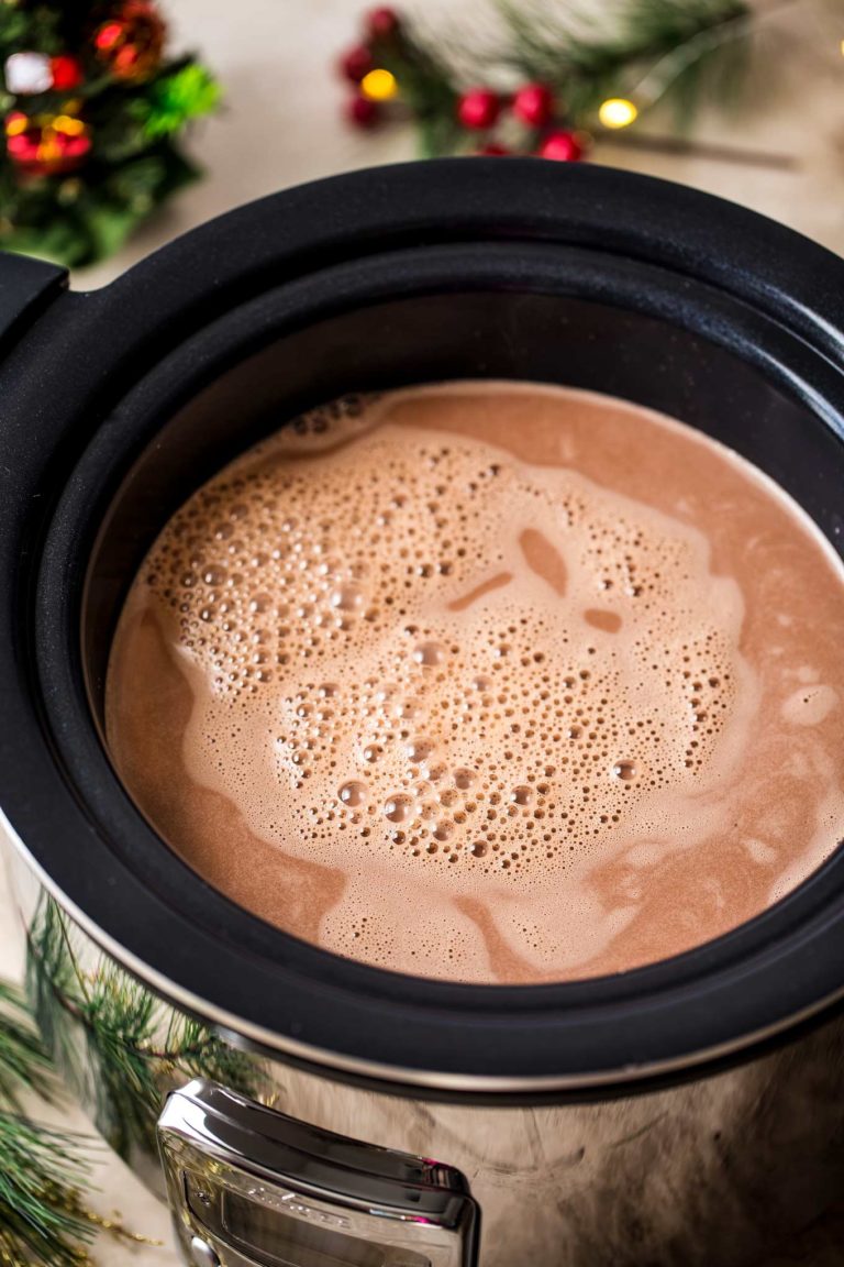 Creamy Nutella Crockpot Hot Chocolate - The Chunky Chef
