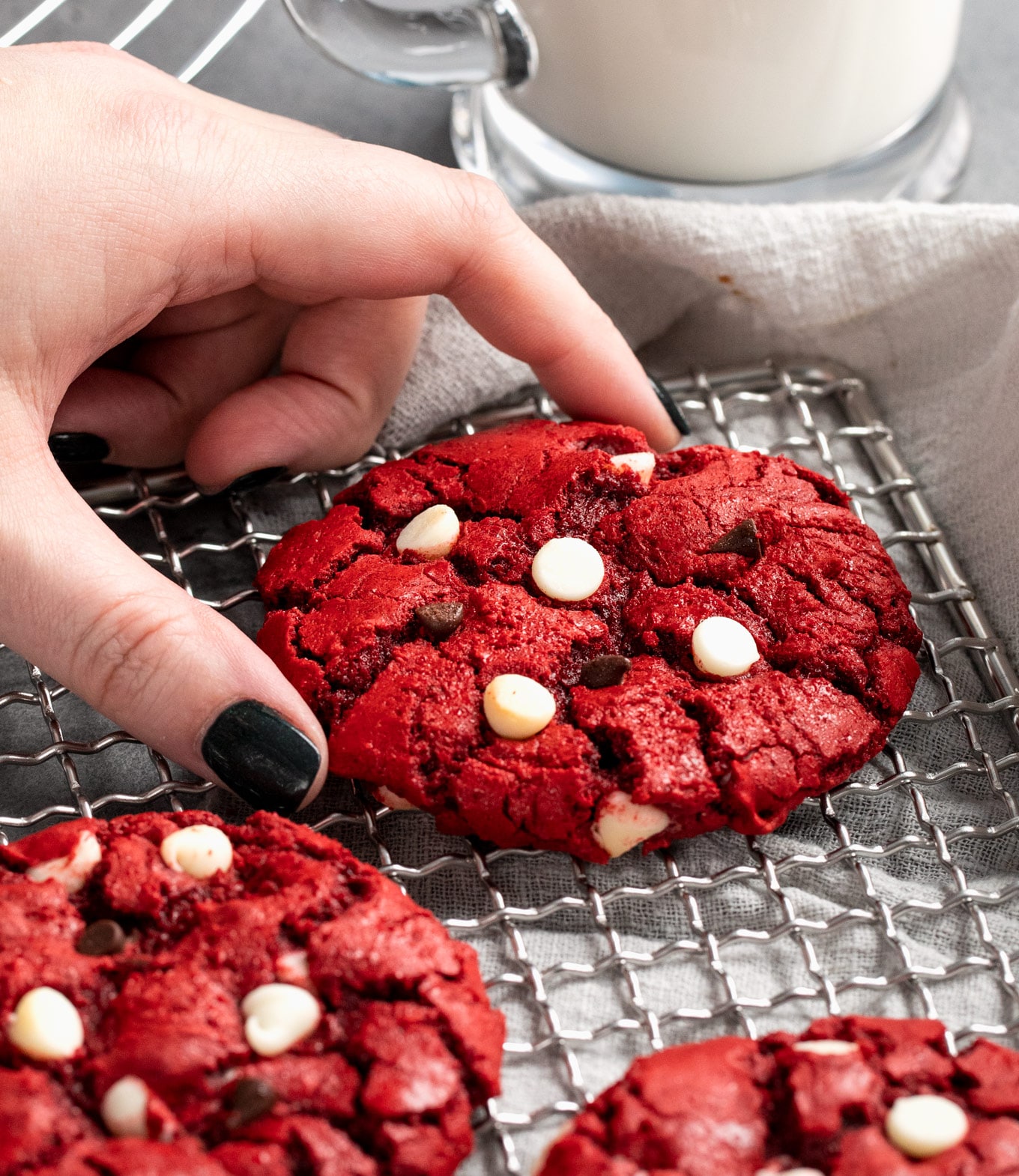 Red Velvet Cake Mix Cookies (4 ingredients!) The Chunky Chef