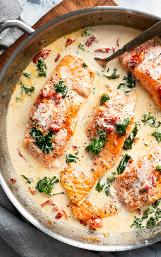 Creamy Garlic Tuscan Salmon (one pan recipe) - The Chunky Chef