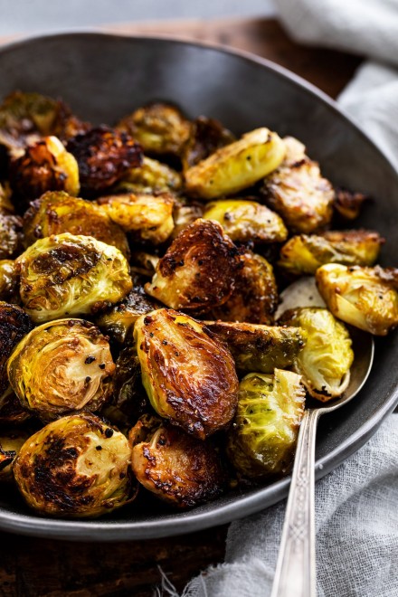 Roasted Brussels Sprouts (easy side dish!) - The Chunky Chef