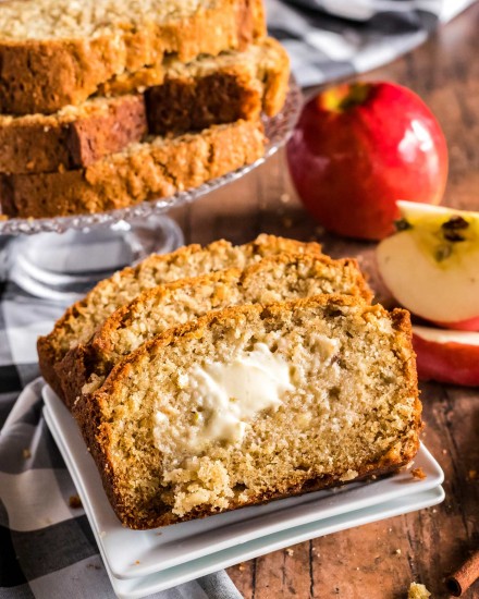 Spiced Apple Bread (easy quick bread) - The Chunky Chef