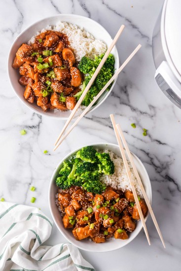 Instant Pot Sesame Chicken (30 minute recipe) - The Chunky Chef