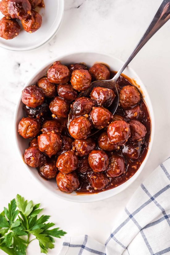 Honey Garlic Crockpot Meatballs - The Chunky Chef