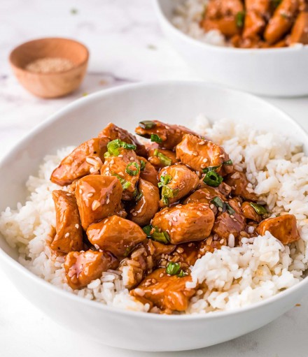 Easy Bourbon Chicken (30 minute recipe) - The Chunky Chef