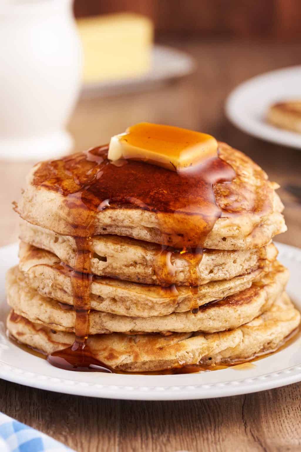 Buttermilk Pancakes with Vanilla and Cinnamon - The Chunky Chef