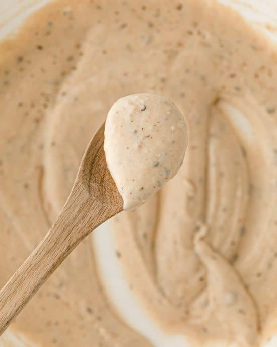 Creamy Peppered White Gravy - The Chunky Chef