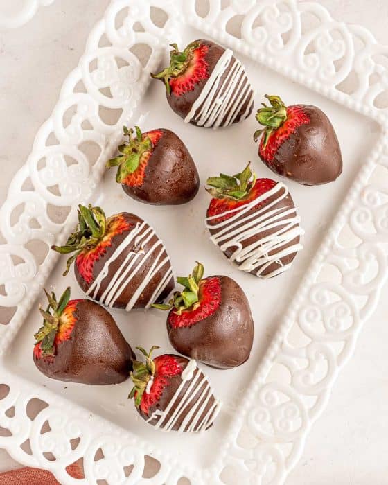 Chocolate Covered Strawberries - The Chunky Chef