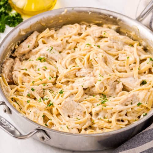 Lightened Up Chicken Alfredo - The Chunky Chef