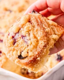 Streusel-Topped Lemon Blueberry Sweet Rolls