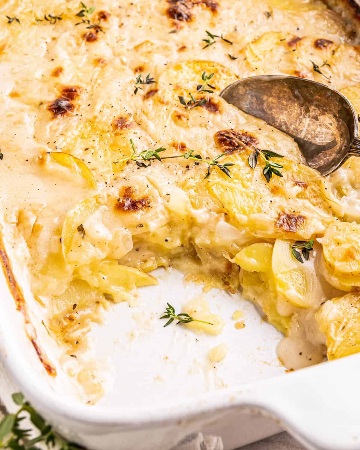 Classic Scalloped Potatoes - The Chunky Chef