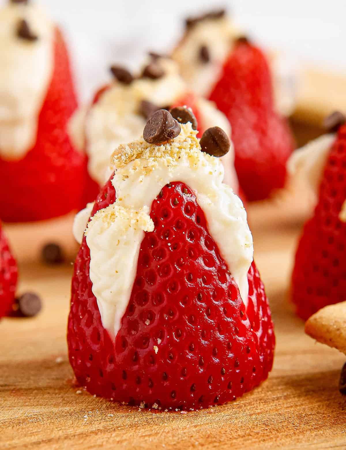 Easy Mini Cheesecakes - Healthyish Foods