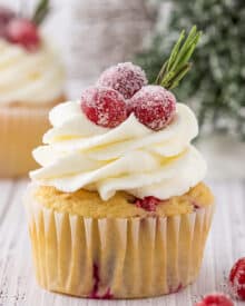 White Chocolate Cranberry Cupcakes