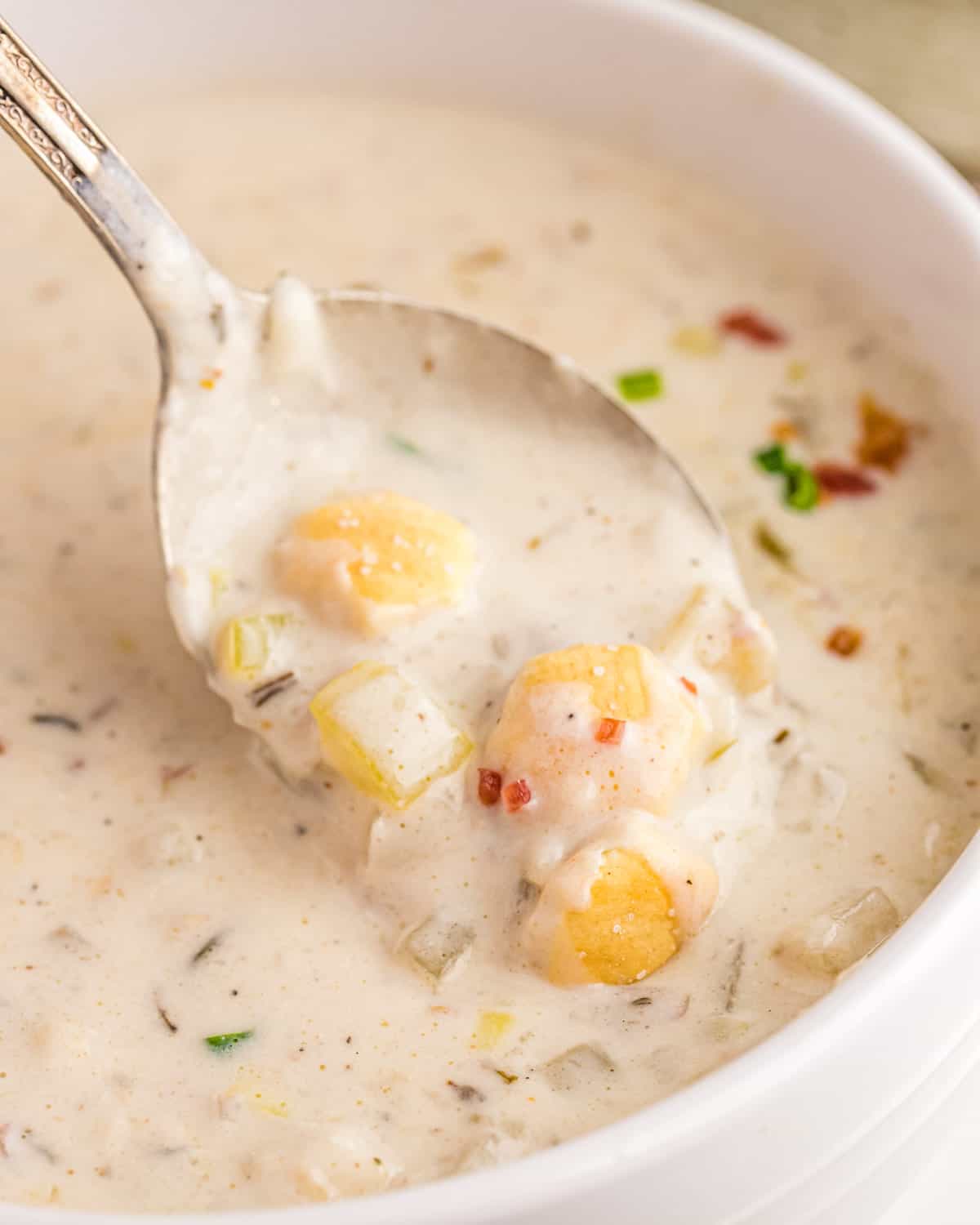 Creamy New England-Style Clam Chowder - The Chunky Chef