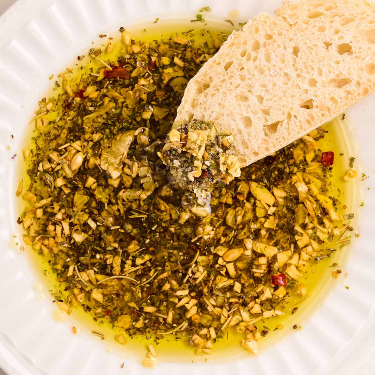 Garlic Olive Oil Bread Dip & Seasoning
