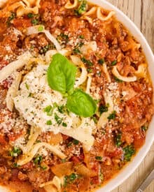 Hearty Lasagna Soup