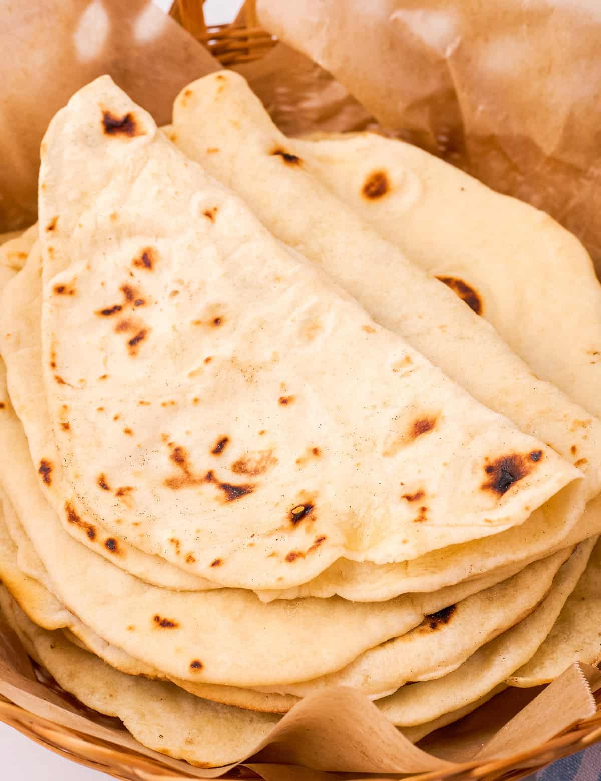 https://www.thechunkychef.com/wp-content/uploads/2023/02/Homemade-Flour-Tortilla-Recipe-feat.jpg